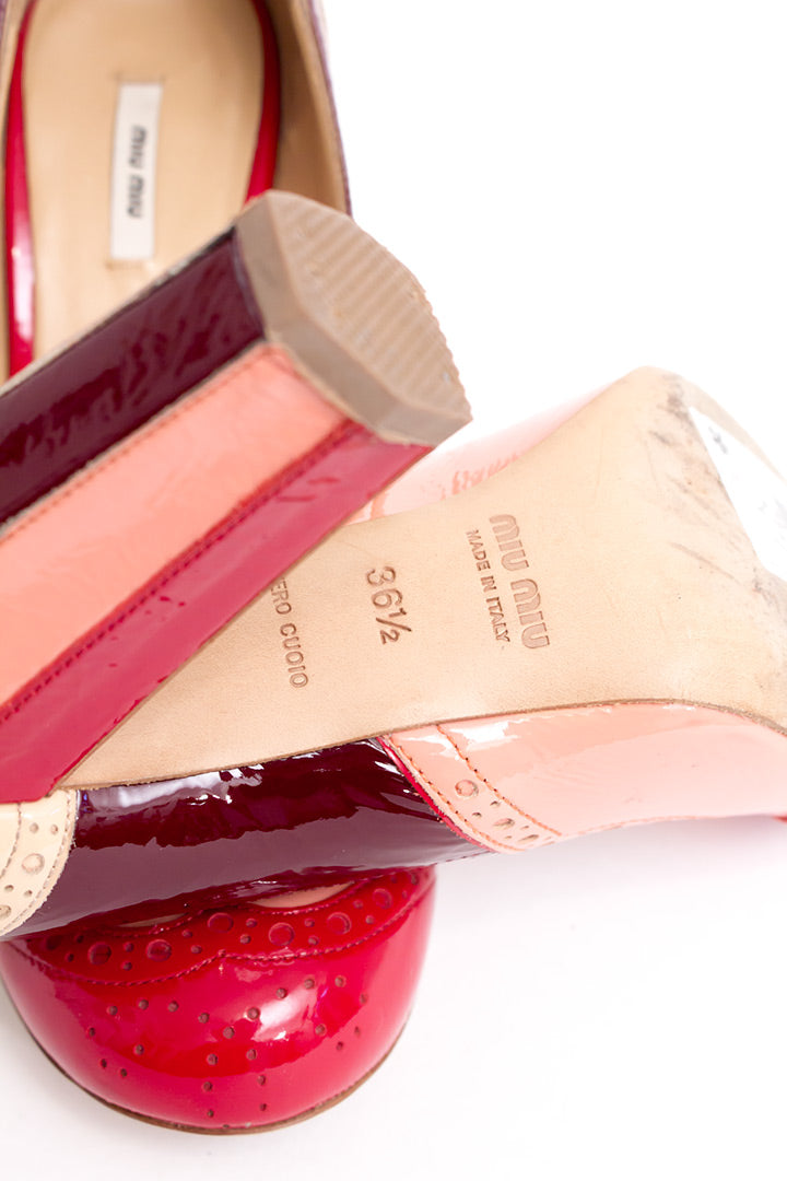 Miu Miu spectator pumps van lakleer