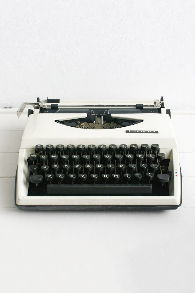 Nederlandse Adler Tippa typemachine