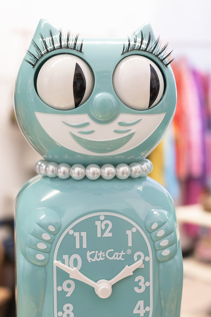 Ocean Waves Lady Kit-Cat mintgroene retro klok