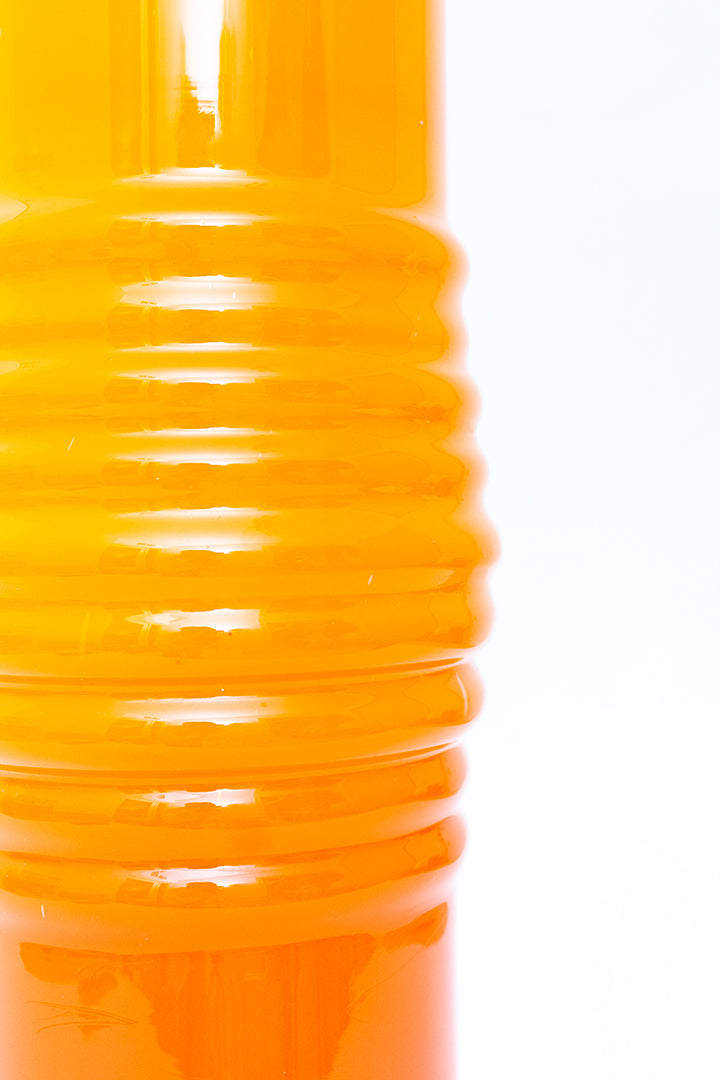 Oranje vloervaas van glas met ribbels Hema 2004