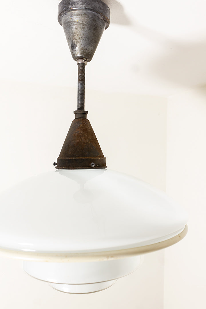 Sistrah P4 hanglamp Otto Müller Bauhaus jaren 30