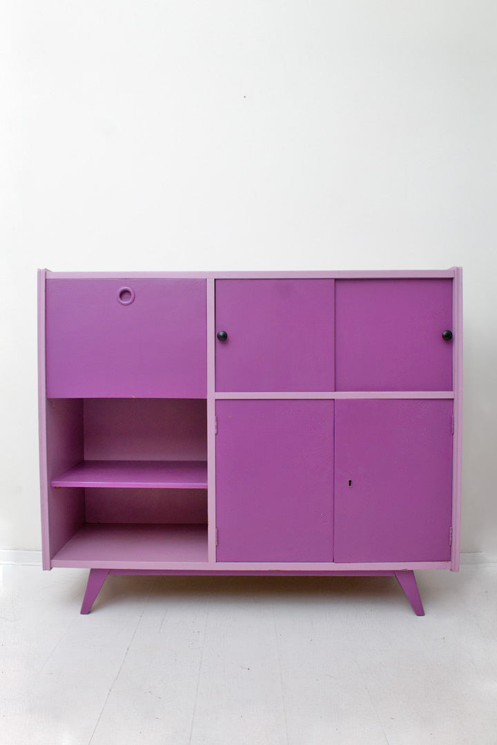 Paarse Joegoslavische vintage highboard Žarko Zrenjanin