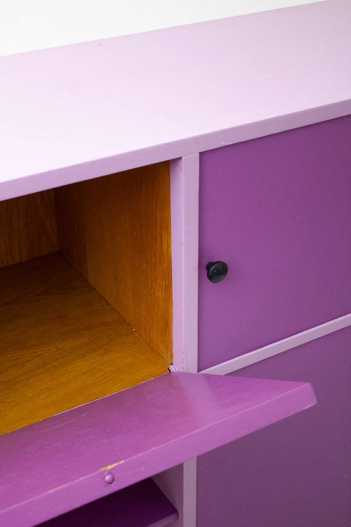 Paarse Joegoslavische vintage highboard Žarko Zrenjanin