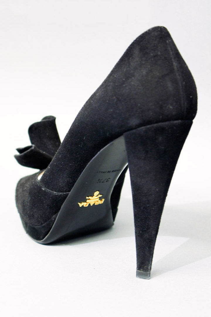Zwarte Prada pumps