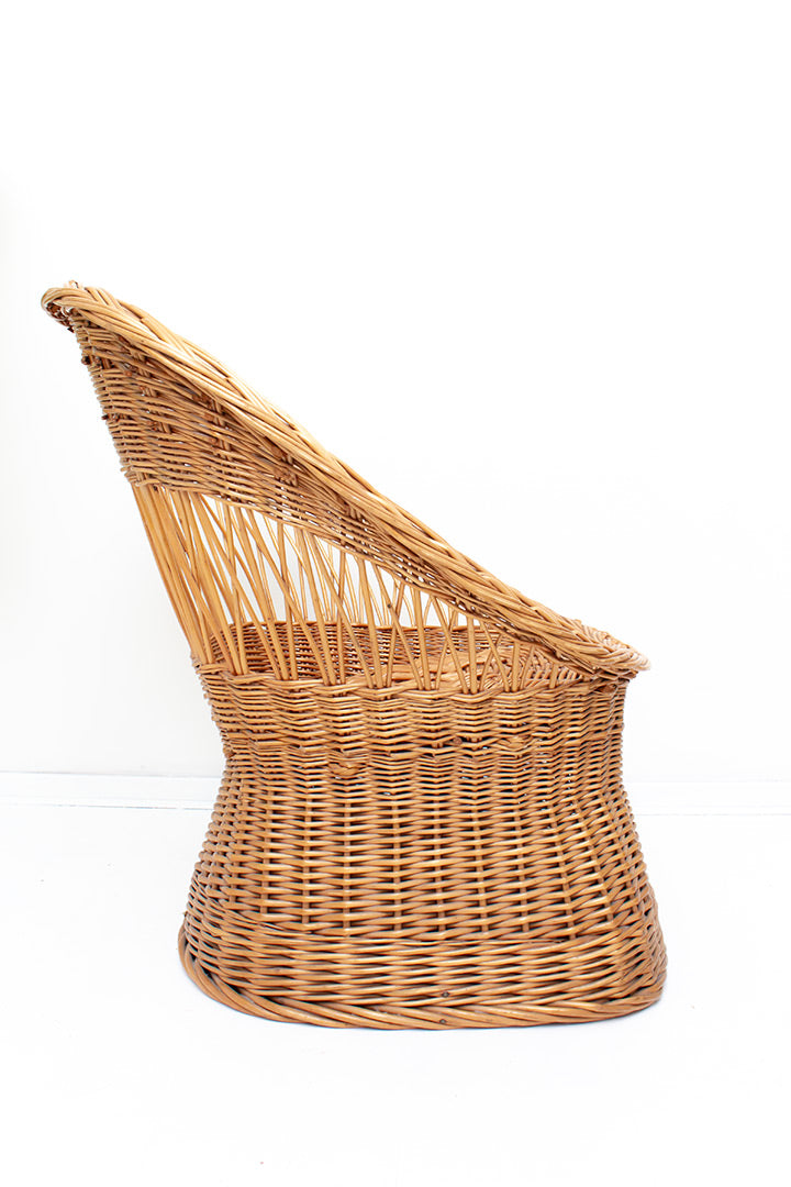 Relaxte rotan stoel fauteuil met lage zit