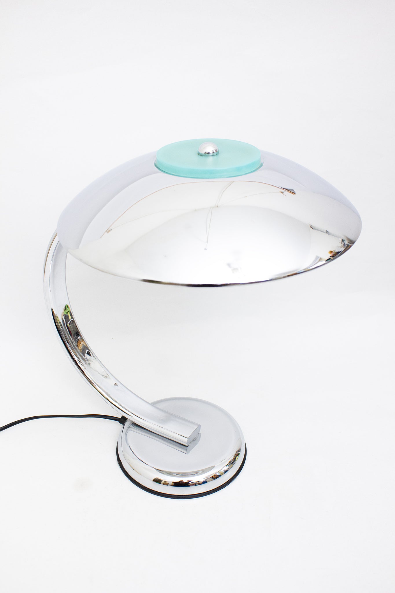 Retro 50’s Bauhaus tafellamp in de stijl van Egon Hillebrand