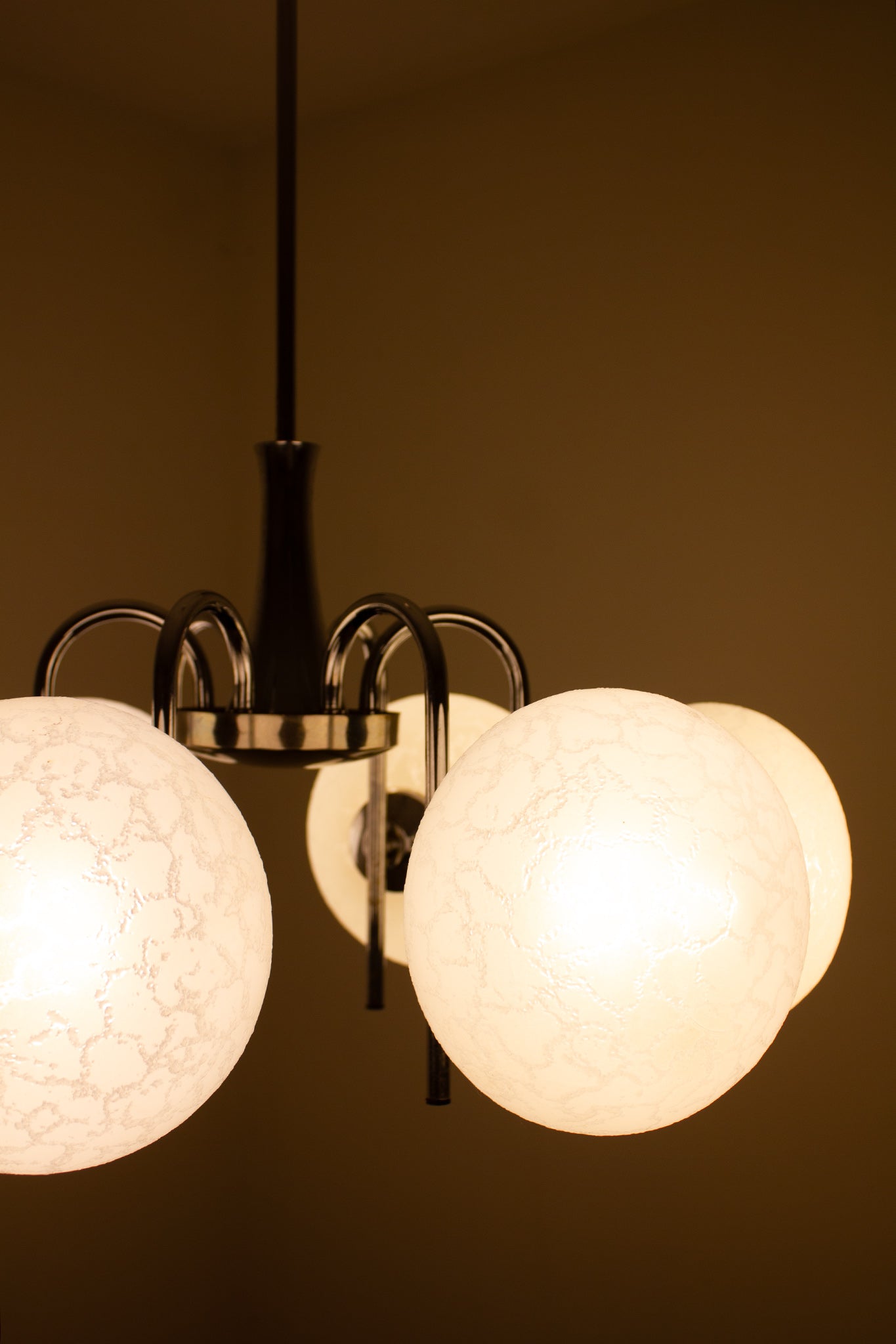 6-bollige Richard Essig x Hustadt Bauhaus kroonluchter