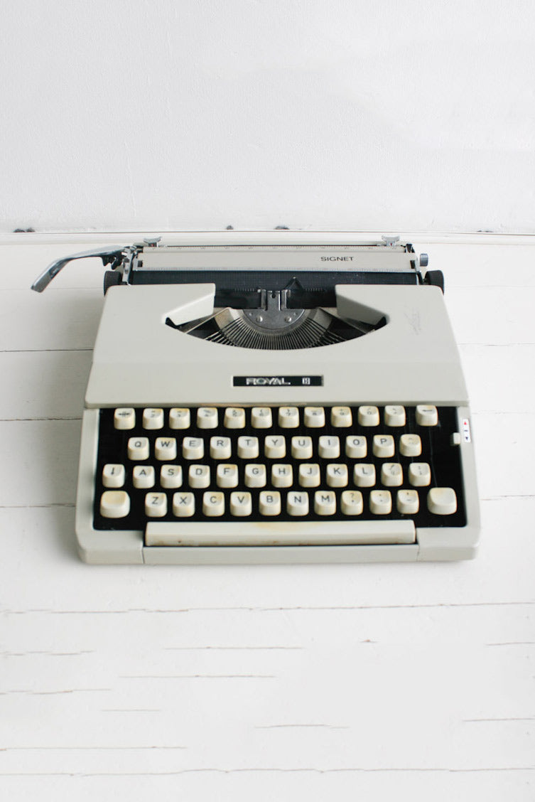Royal Signet schrijfmachine 70s