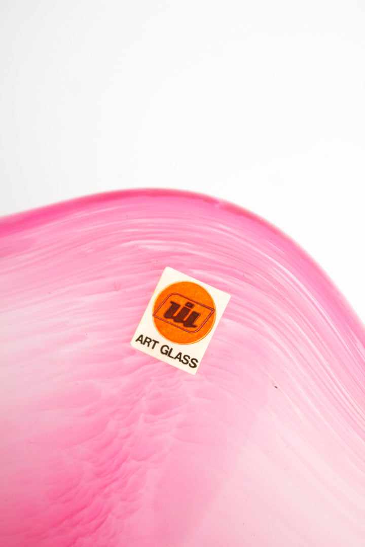 Roze golvende vintage schaal Art Glass