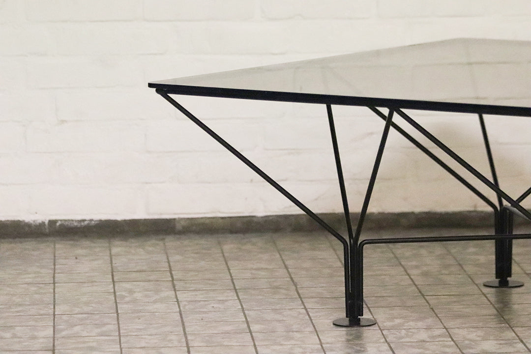 Salontafel Paola Piva look-a-like metalen fame met blad van rookglas