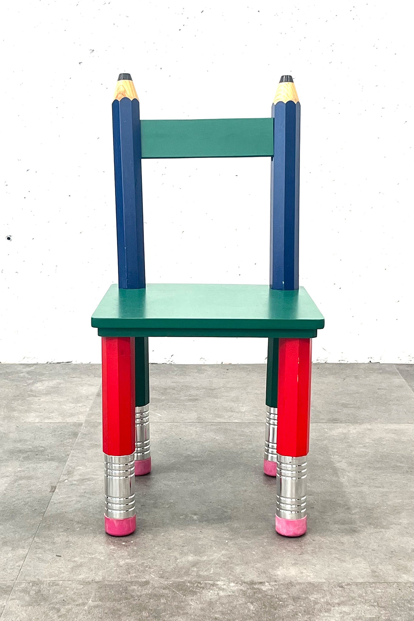 Set vintage gekleurde potlood meubels IKEA x Pierre Sala