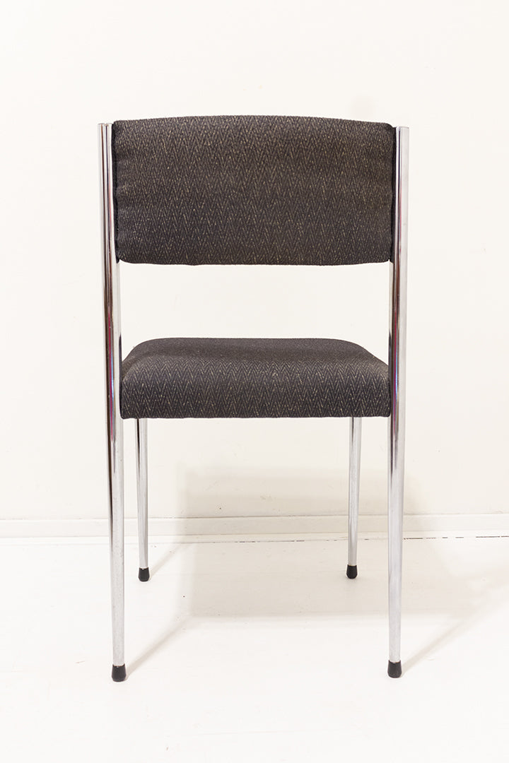 Set van 4 vintage stoelen met verchroomde poten en grijze bekleding
