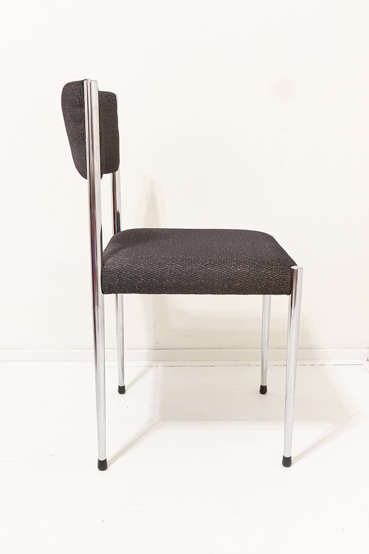 Set van 4 vintage stoelen met verchroomde poten en grijze bekleding