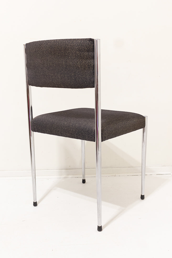 Set van 4 vintage stoelen met verchroomde poten en grijze bekleding