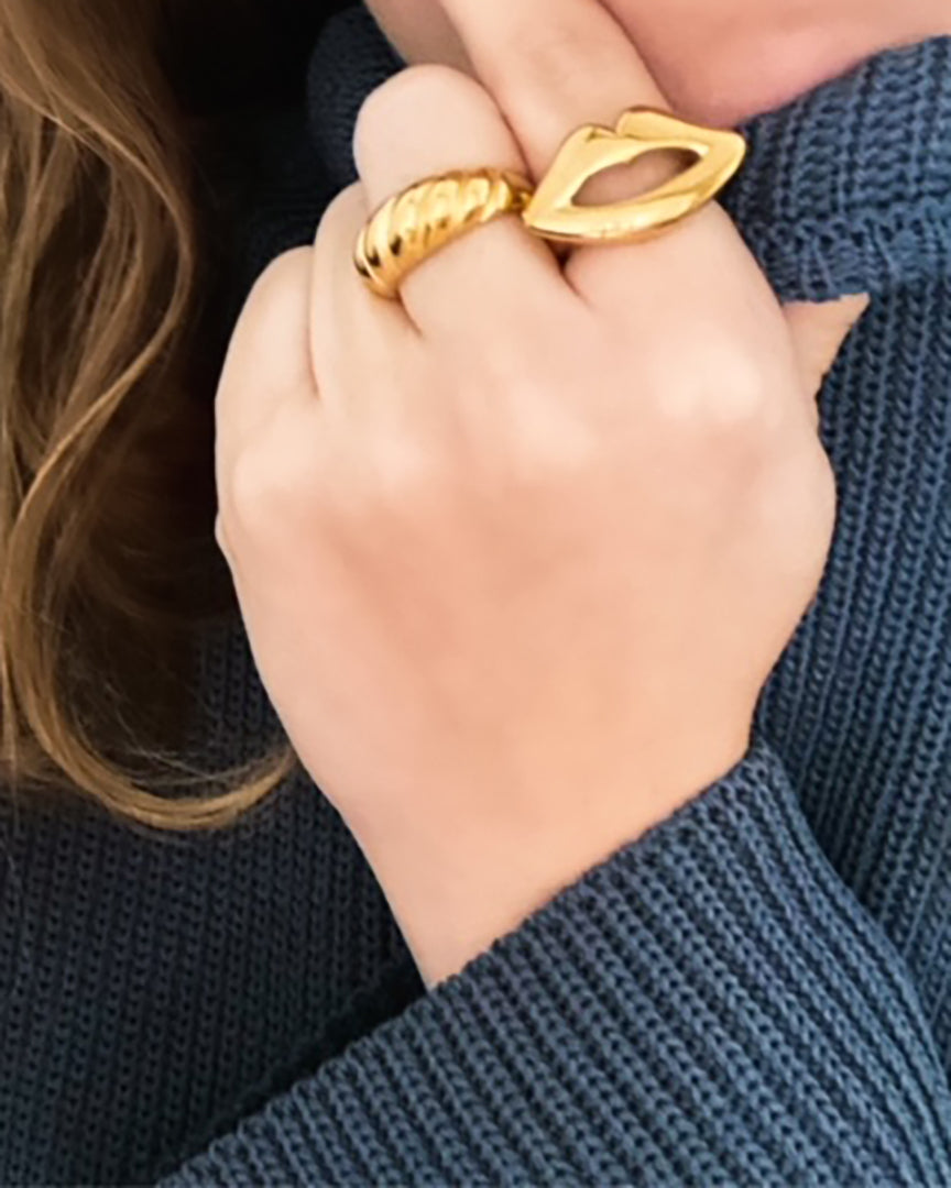Stalen croissant ring goud- of zilverkleurig Bazou