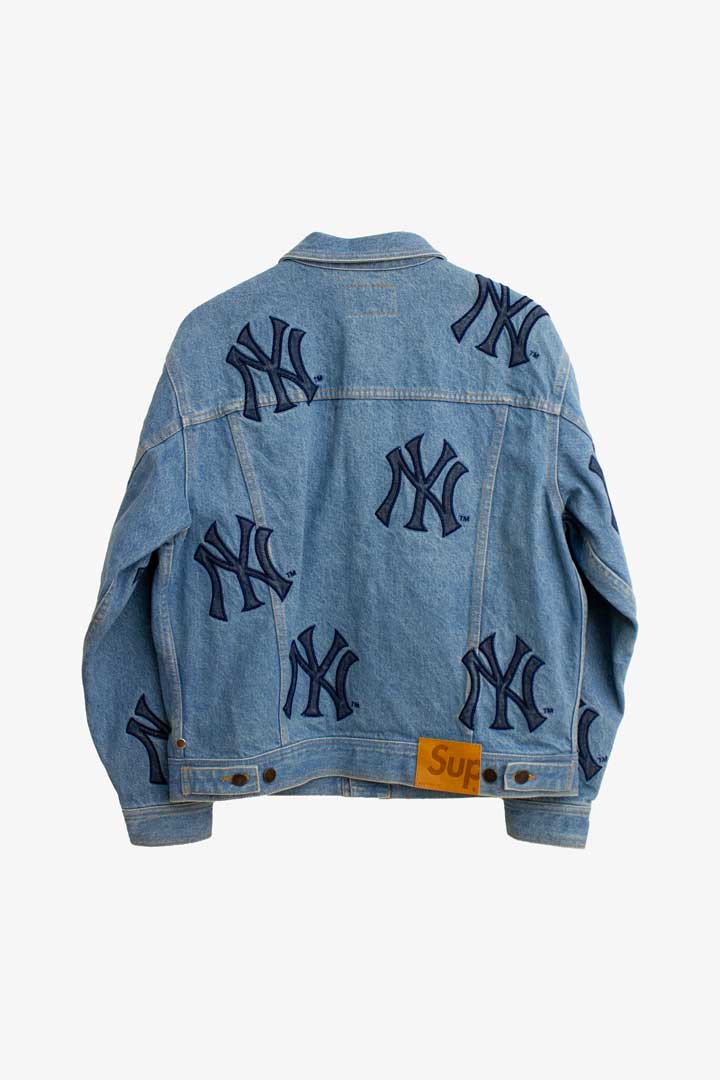Supreme x New York Yankees logo spijkerjasje