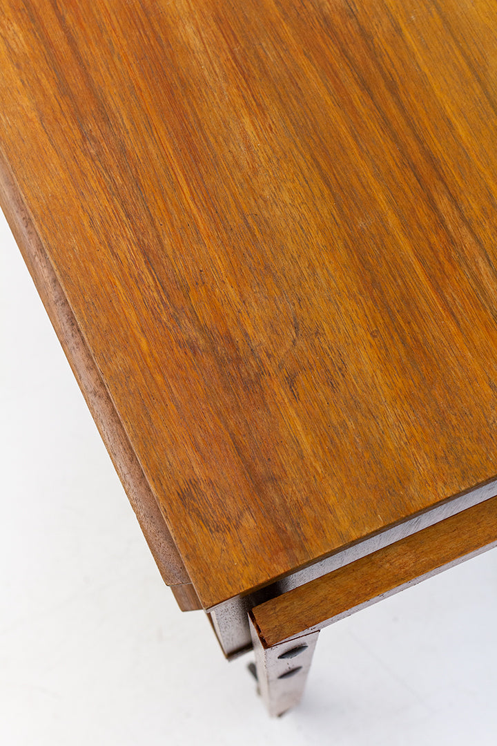 Teakhouten naaikastje op wieltjes vintage jaren 60