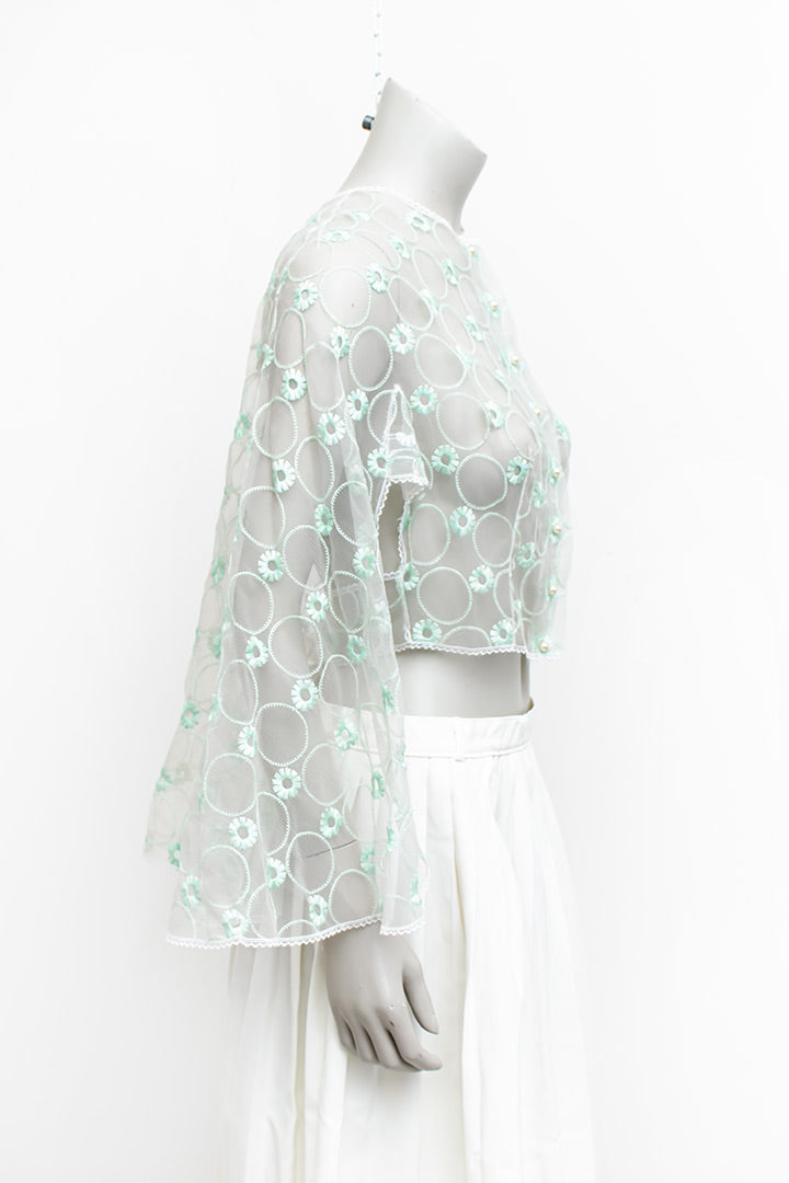 Vintage kanten top / capeje met mintgroene borduursels van bloemen en cirkels