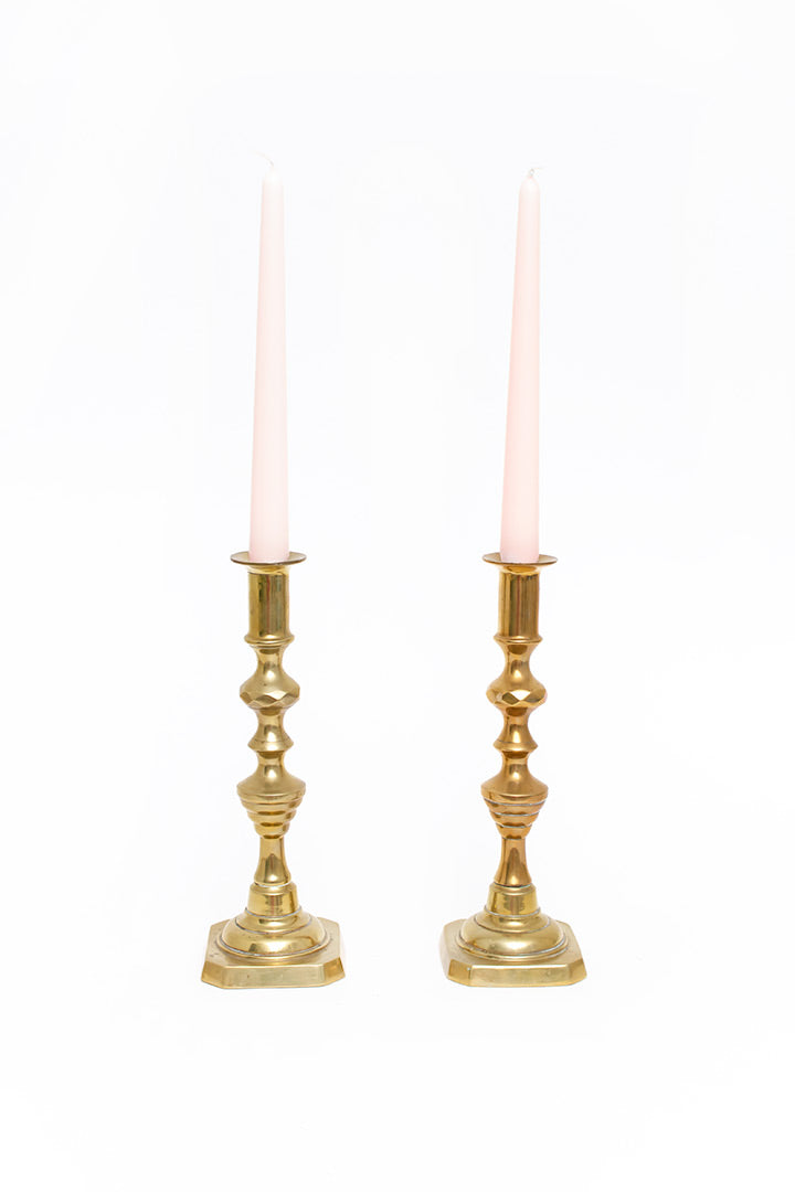 Twee vintage kandelaars van messing