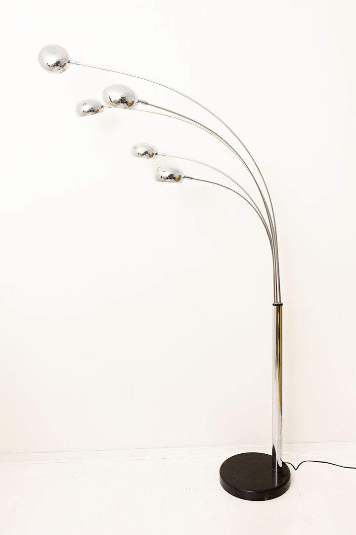 Vintage Arco booglamp met 5 verchroomde armen in zwarte marmeren voet