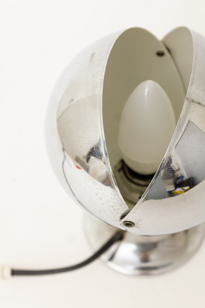 Vintage Egon Hillebrand Eclips lamp van verchroomd metaal