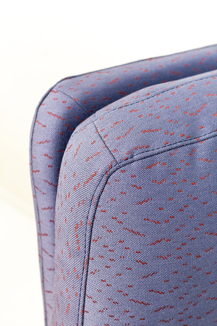 Vintage 1972 Artifort F154 blauwe fauteuil Geoffrey Harcourt