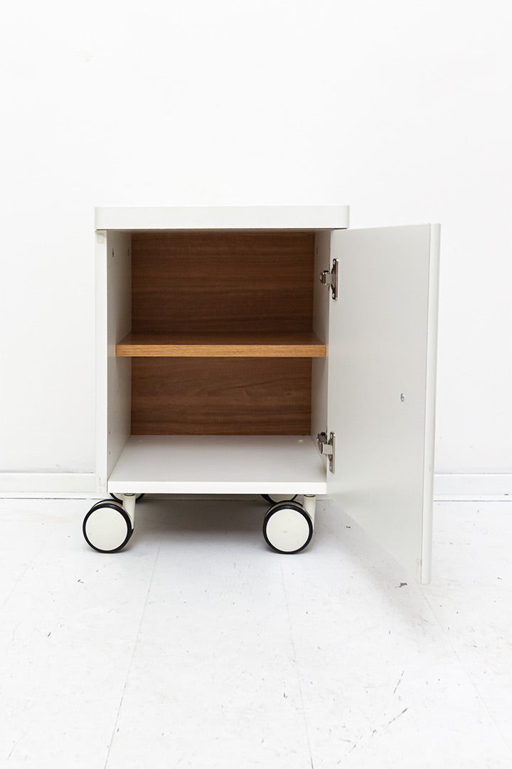Vintage Ikea Vinstra wit kunstoffen kastje op wielen