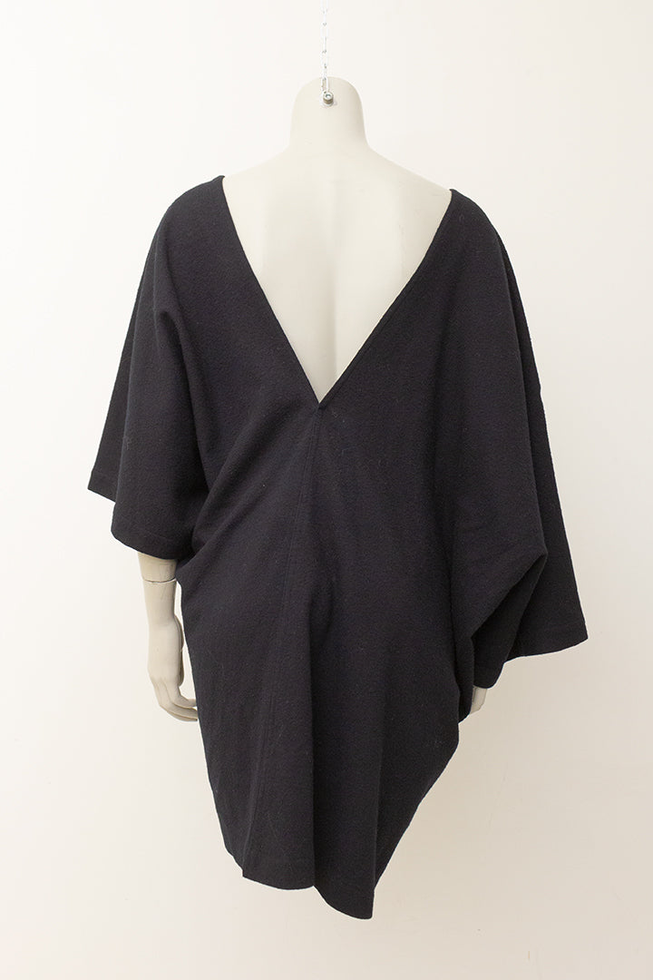 Vintage Issey Miyake zwarte wollen top met laag uitgesneden v-hals