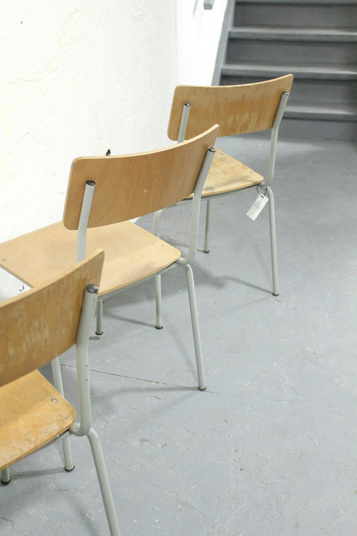 Vintage NVA schoolstoelen