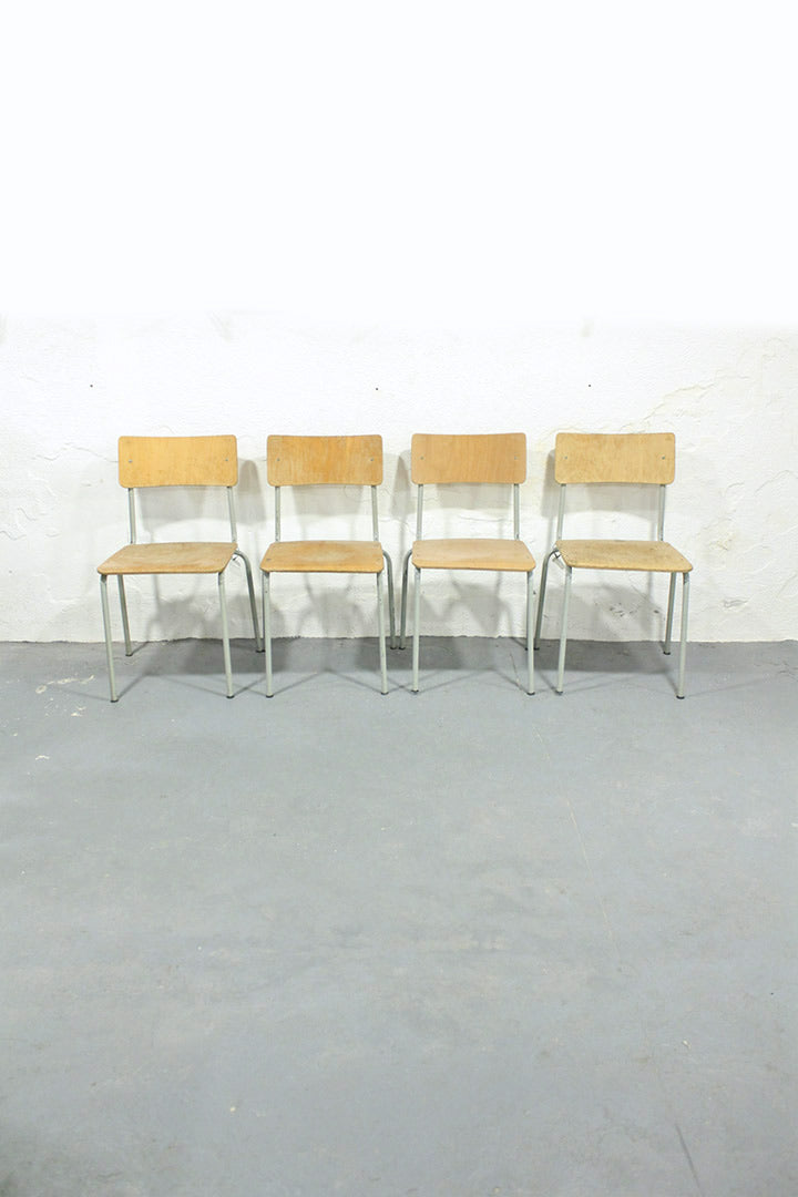 Vintage NVA schoolstoelen