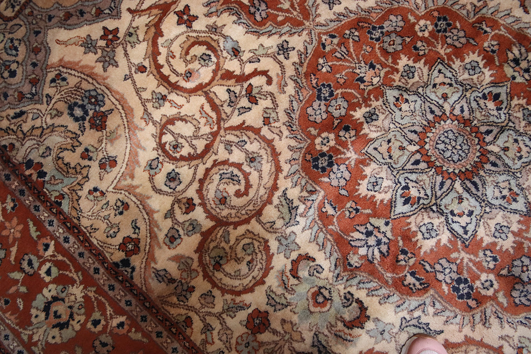 Vintage Perzisch vloerkleed met bruine tinten