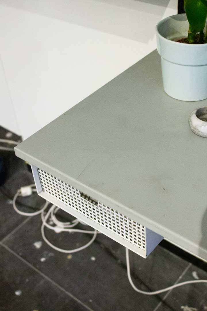 Vintage Pilastro wandsysteem met bureau en lichtbak