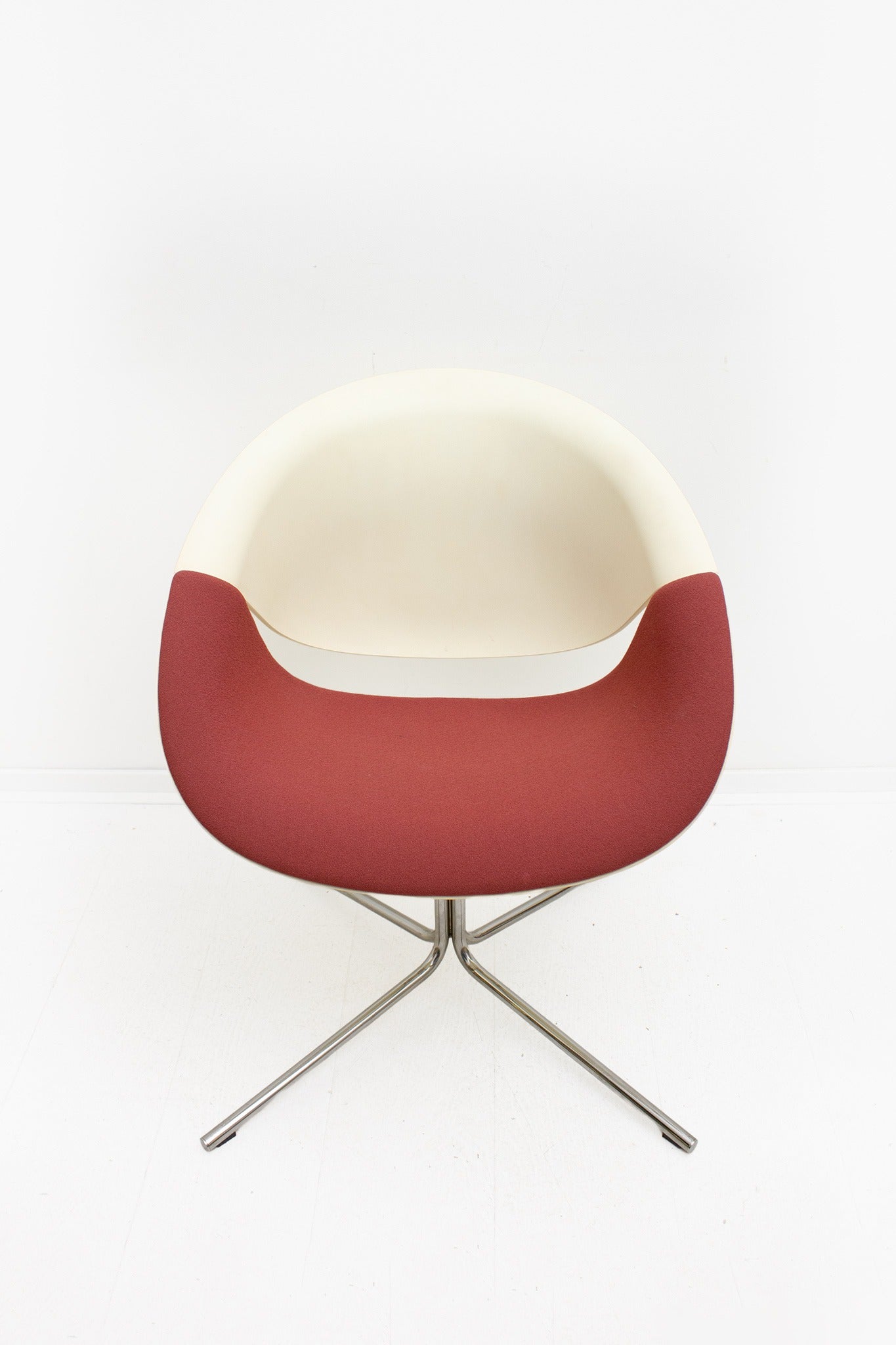 Vintage crème So Happy fauteuil Marco Maran met rode bekleding