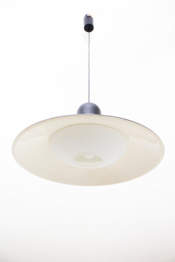 Vintage UFO hanglamp Glasshutte Limburg metaal en opaal glas