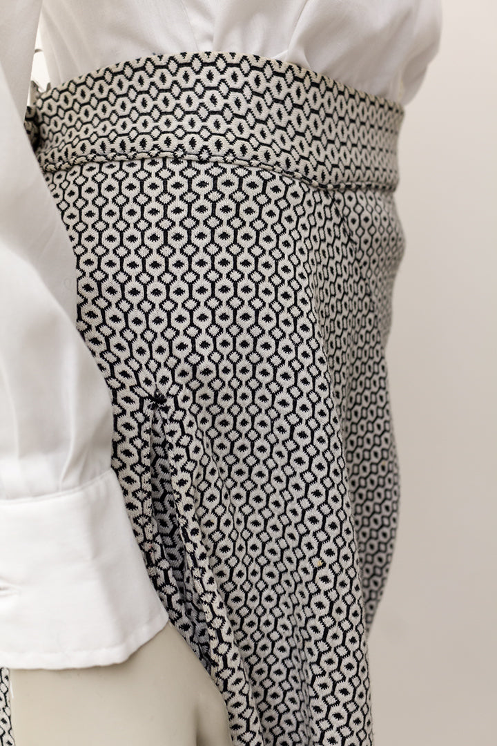Vintage Yohji Yamamoto zwarte/witte honingraat print short