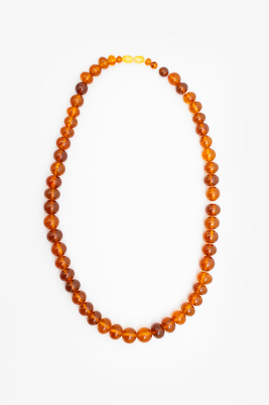 Vintage amber kralenketting met witte amber sluiting