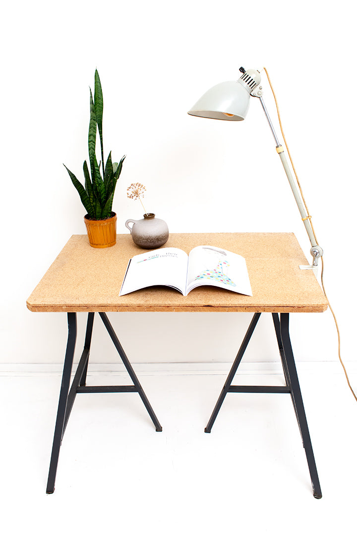 Vintage architectenlamp uit de Kaiser Idell Isis serie door Christian Dell
