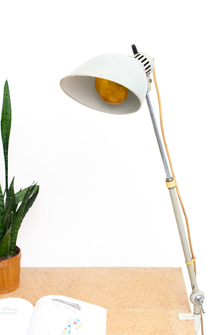 Vintage architectenlamp uit de Kaiser Idell Isis serie door Christian Dell