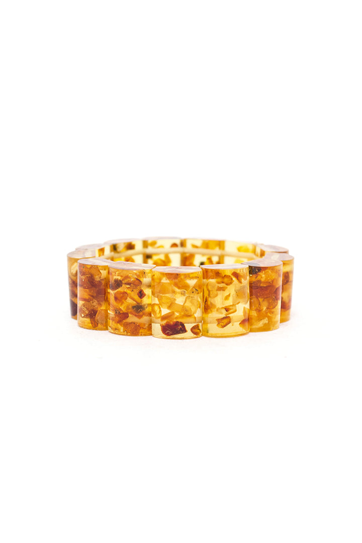 Vintage armband met rechthoekige barnsteen-look kralen