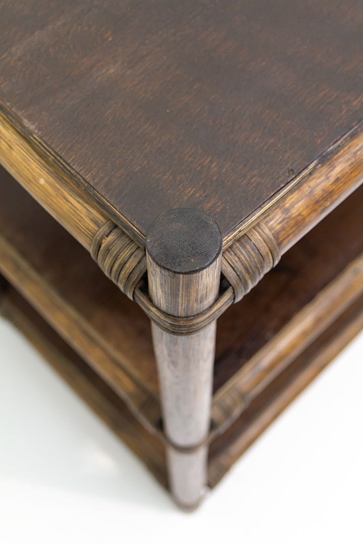 Vintage bamboe kast rechthoekig met drie schappen