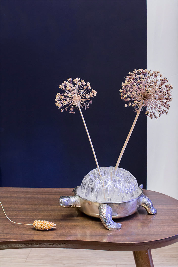 Vintage bloemenprikker schildpad