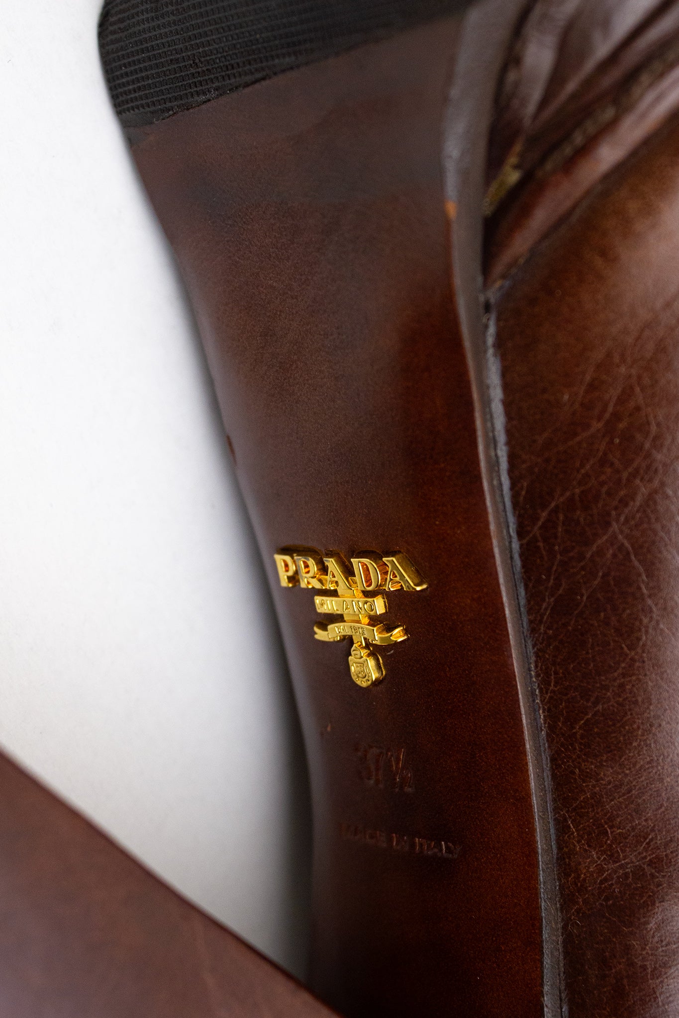 Vintage bruin leren Prada plateau hakken