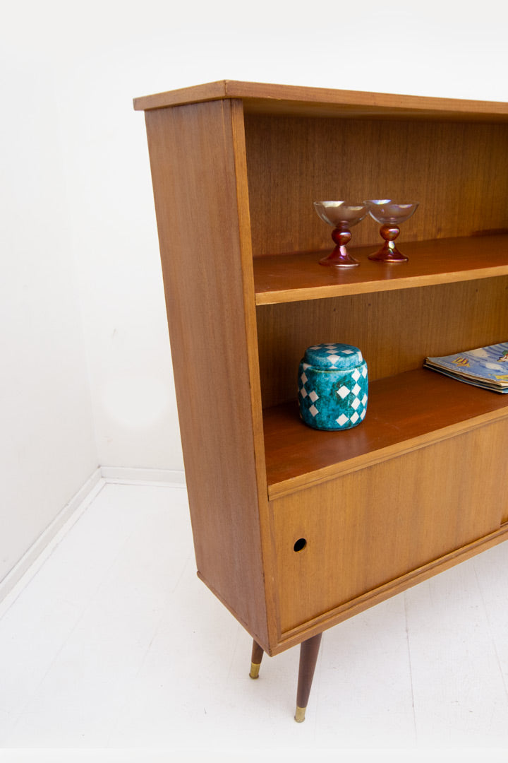 Vintage highboard op smalle pootjes
