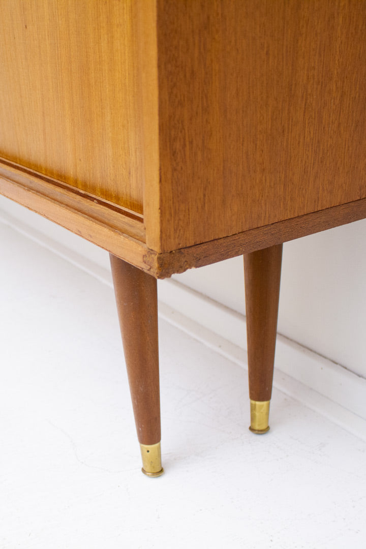 Vintage highboard op smalle pootjes