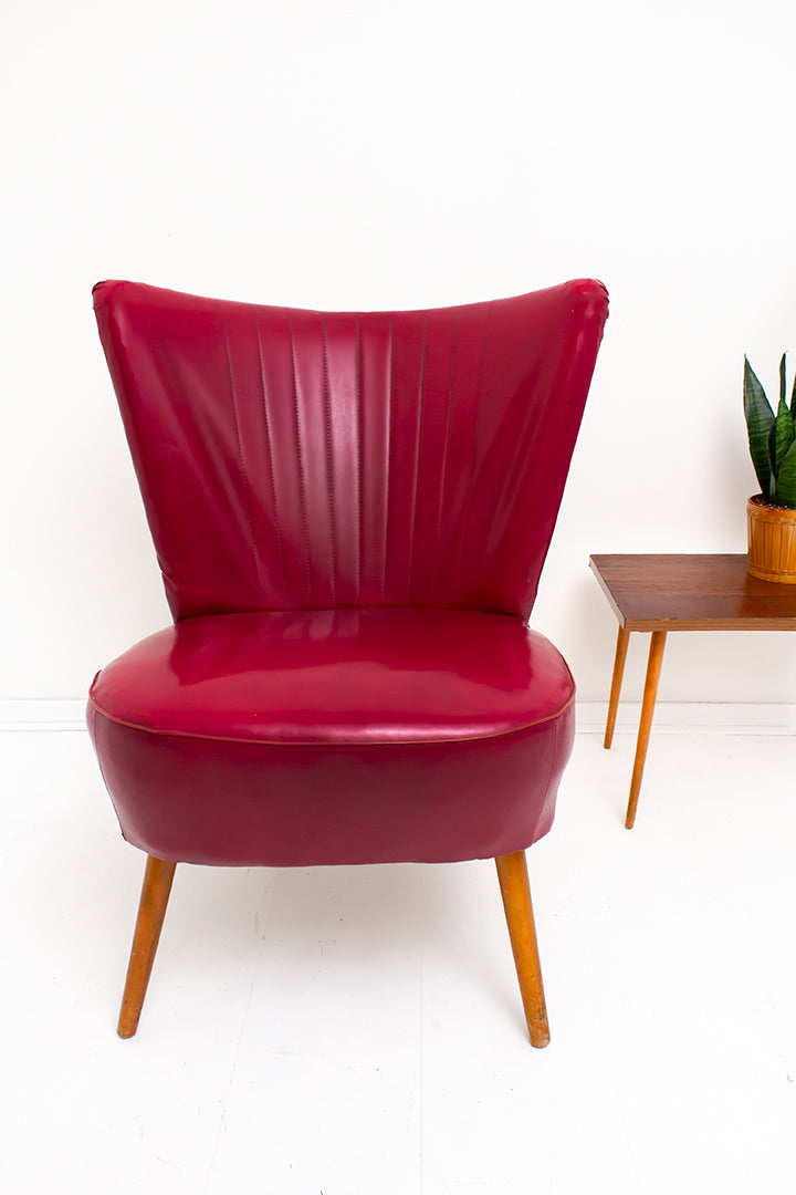 Vintage cocktail stoel bordeaux rood skai leer