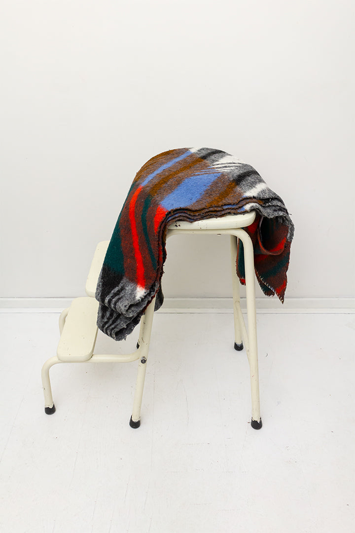 Vintage deken van wol in rood/groen/wit/grijs/blauw