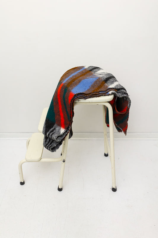 Vintage deken van wol in rood/groen/wit/grijs/blauw
