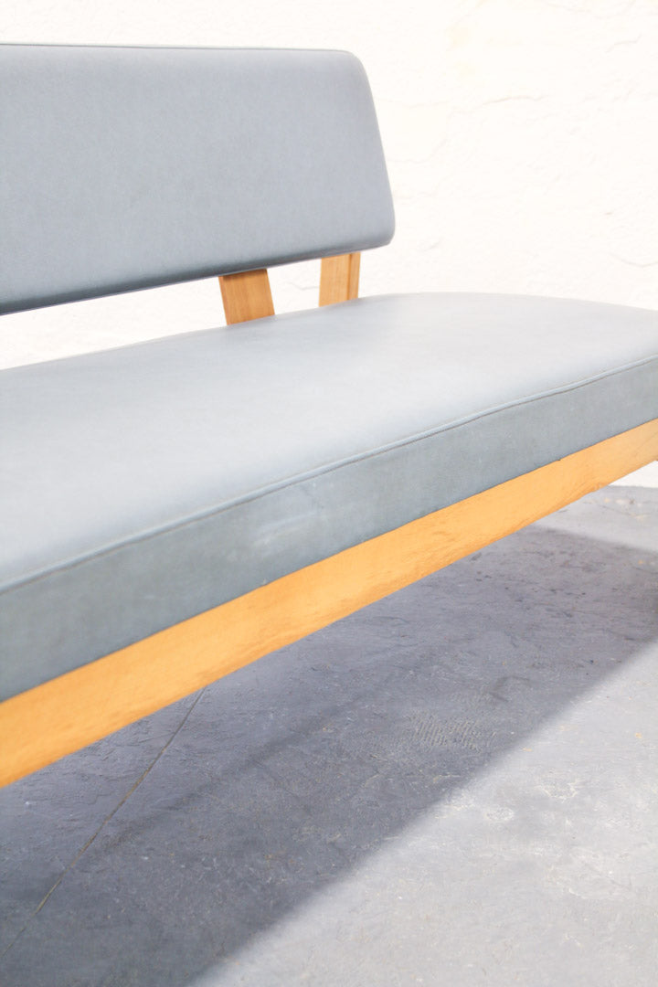 Vintage design blauw grijze bank II