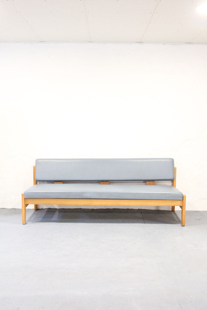 Vintage design blauw grijze bank II