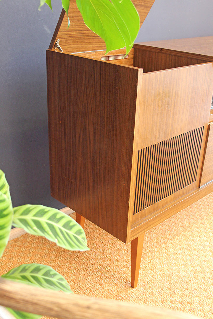 Vintage dressoir radiomeubel Grundig